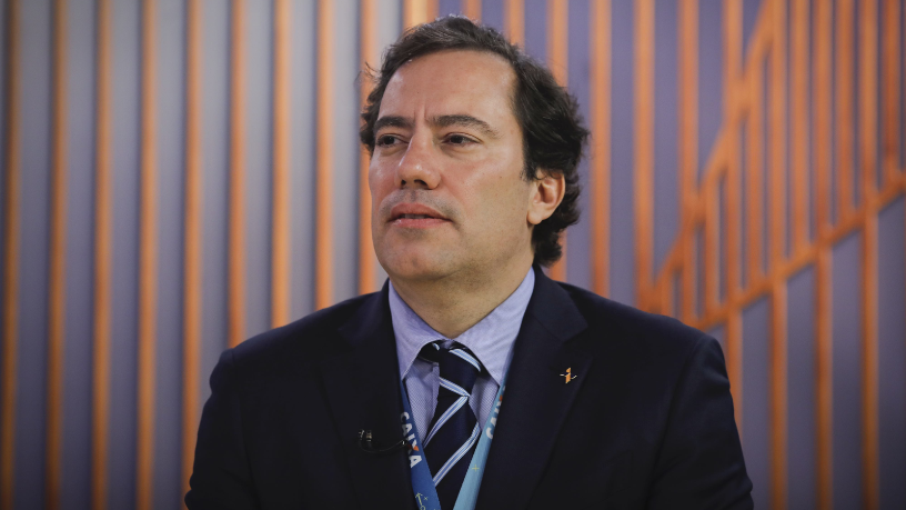 As lições da pandemia mostram que liderança firme e empática supera crises, diz Pedro Duarte Guimarães.