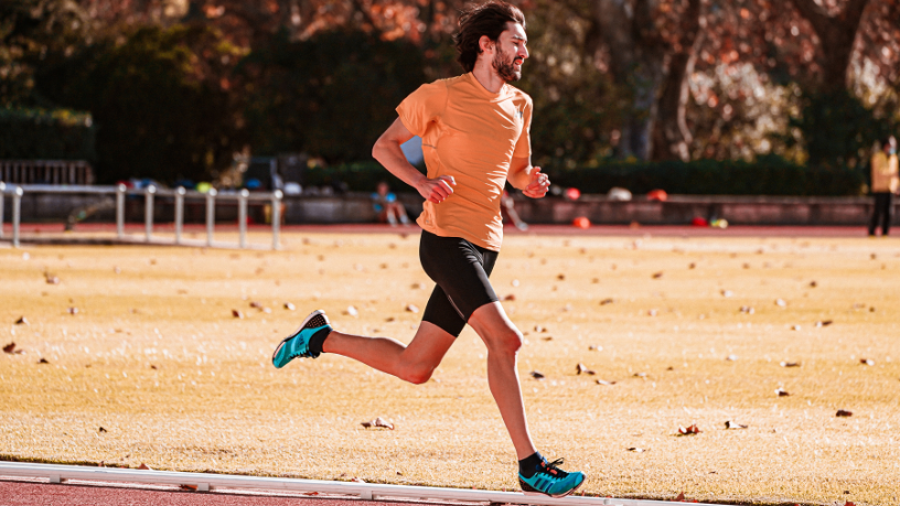 Com orientações de Teciomar Abila, aprenda como manter seu tênis de corrida em perfeito estado por mais tempo.