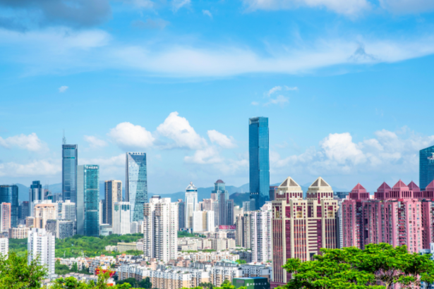 Alex Nabuco dos Santos analisa como o capital internacional volta a impulsionar o setor imobiliário nacional.