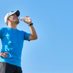 Aclimatação ao calor para atletas amadores exige protocolos de exposição, hidratação e segurança — um guia completo assinado por Gustavo Luíz Guilherme Pinto.