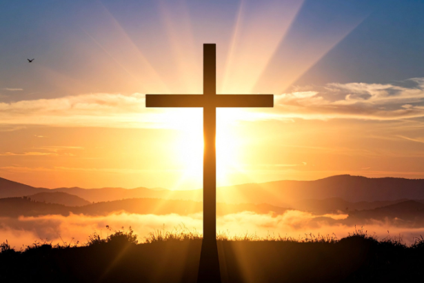 Jose Eduardo De Oliveira e Silva destaca o papel da paróquia como casa de comunhão, integrando identidade, serviço e missão na vida da comunidade.