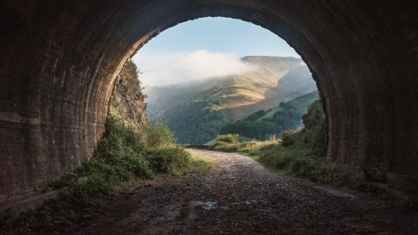 Túnel de sete quilômetros sob o Lago Michigan é aprovado e avança para fase de implantação, aponta Paulo Roberto Gomes Fernandes ao destacar o impacto para o setor de dutos.