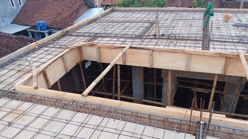 Entenda como o correto dimensionamento e a montagem das lajes treliçadas reduzem fissuras, na análise de Valderci Malagosini Machado.